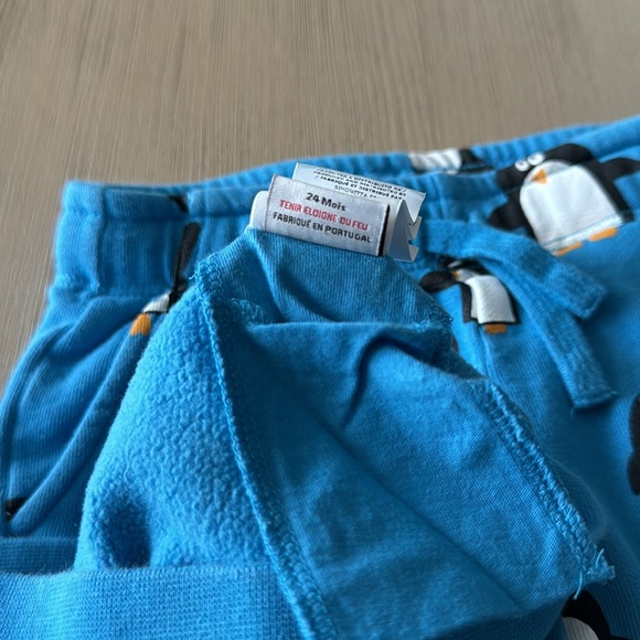 Baby Stella McCartney Penguin print joggers and sweatshirt - Picture 6 of 8